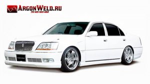 Toyota Crown Majesta 1UZ