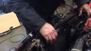 Saab C900 radiator replacement!!