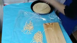 Лагмон таййорлеймиз (чозма лагмон хамири) Lagmon tayyorlash jarayoni