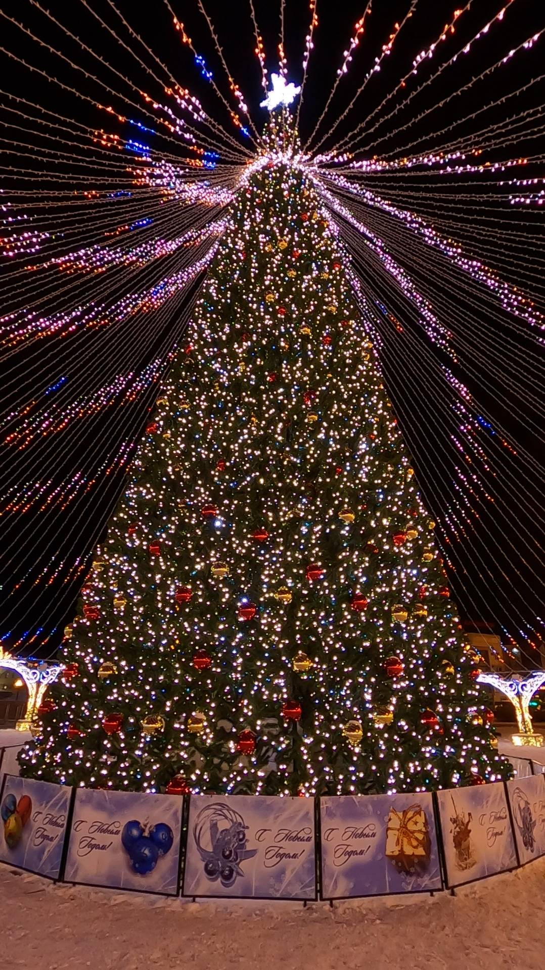 Новогодний Южно-Сахалинск 🎄🎄🎄 #дневникпутешественников #сахалин #новыйгод