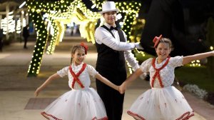 Песня "33 КОРОВЫ"  Омар Юссеф Анна и София Курушины