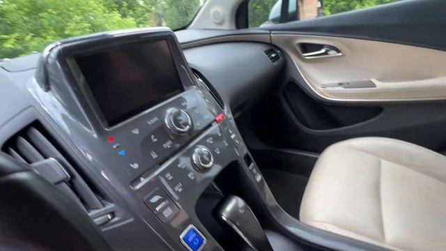 Новый Приход! Chevrolet Volt 2012 в Жирной Комплектации и Без Аварий !