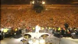 Queen & Axl Rose -  We Will Rock You Live