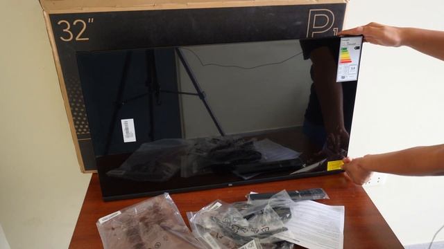 ¿Qué Viene en la caja del Xiaomi Mi TV P1 32" L32M6-6ARP? - UNBOXING смотреть онлайн