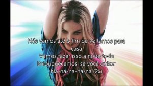 Madonna ft. Nicki Minaj- Bitch i'm Madonna (Lyric Video)