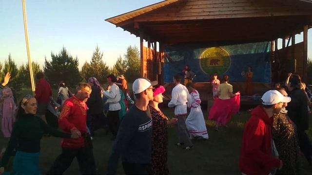 Мы счастливые - Хорошо да Ладно на фестивале Перволетье