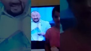 Мои брат и сестра пукают ОРУУУУУ СМОТРЕТЬ ВСЕМ!! ДО КОНЦА