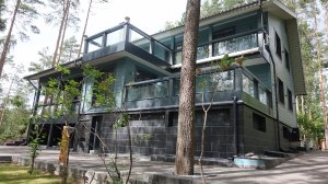 Роскошный 3-х этажный дом в Рощино!