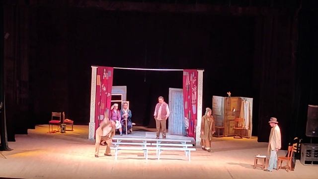 Килделе-киттеле әртистәрҙе йыялар ҙа, театр уйнайҙар... смотреть онлайн