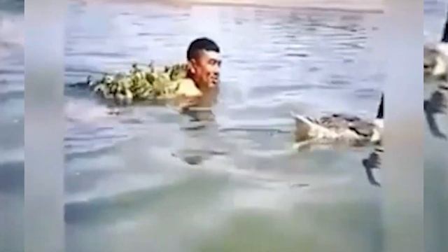 Селезень. Ата үрҙәк смотреть онлайн