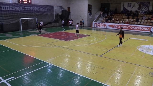 (11) 08.12.2019 "ТатБарс" – "Солхат" смотреть онлайн