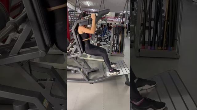 Гакк Приседания