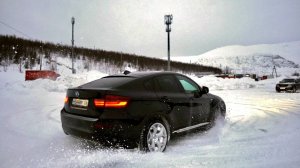 BMW X6 С ПРОБЕГОМ В 500.000 КМ. ЁЛКА.