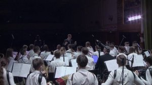 «Спой нам, ветер» / Сюй Мохань и Концертный оркестр Алексея Губарева
