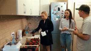 Клубника в шоколаде в домашних условиях. Бизнес на клубнике в шоколаде