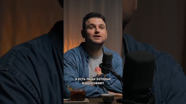 Не надо обнимать людей! #shorts