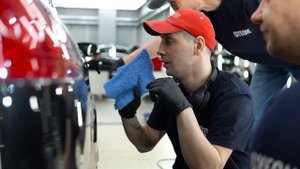 Обучение  GYEON в Аспэк-Детейлинг. Воск для кузова GYEON Q2 Wax.