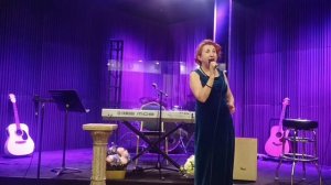 Песня "Школьный вальс". Поёт Татьяна Пашарина