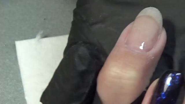 Nailart mit Wraps und Chromflakes смотреть онлайн