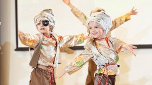 11. Танец разбойников. Новогоднее шоу ЛЕТУЧИЙ КОРАБЛЬ СКХГ "Движение вверх"