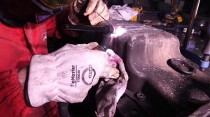 #ЧП-1 Сварка гнилого поддона двигателя GM