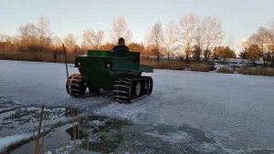 Самодельный гусеничный вездеход. Весенние покатушки и дрифт на льду на вездеходе ФИЛИН!!!