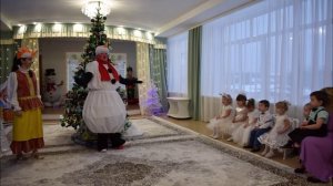 Новогодний праздник в группе Солнышко