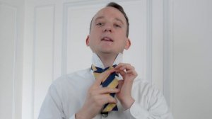 How to properly tie a bow tie (with Julien Scavini)