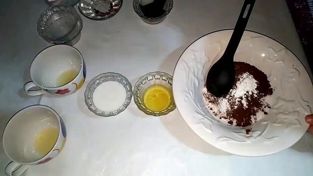FİNCANDA SUFLE NASIL YAPILIR MİKRODALGA FIRINDA 90 SANİYEDE BARDAKTA SUFLE TARİFİ