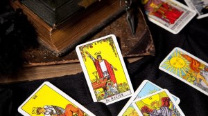 "ЧЕМ ЖЕ ПОРАДУЕТ - ЯНВАРЬ?🌟💫✨️/ОНЛАЙН РАСКЛАД, ГАДАНИЕ ТАРО.