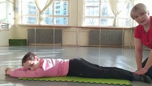 Партерный экзерсис – Топ-класс. Эстрадный танец