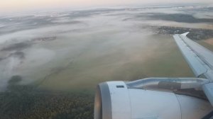 Взлет туманным утром из а/п Домодедово, А321