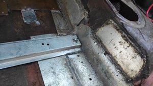 Машина пчеловода.Ремонт авто.Сварка и заклепки восстановление днища солона.Ремонт кузова нива.