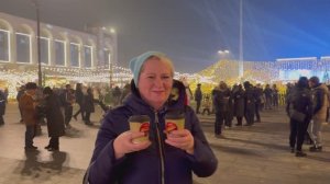 Бишкек|Новогодние ярмарки🛍️🎄|Пьем глинтвейн на площади Ала-тоо|Кыргызстан2024