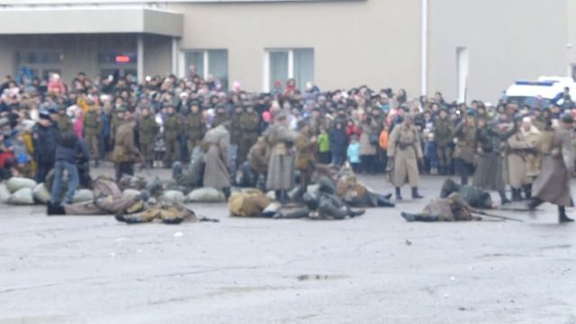 ВИП 1-й ОКСКИЙ РУБЕЖ_Д. Васин Защита города ополченцами Рекон в Серпухове 04 12 2016 Ч. 2 смотреть онлайн