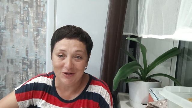 Налепили  вареников с вишней. Ох и сложная это работа.