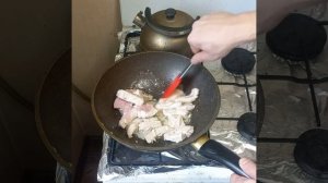 Простой рецепт индейки с луком-пореем.@givemetoeat