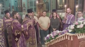 Кресту Твоему поклоняемся Владыко