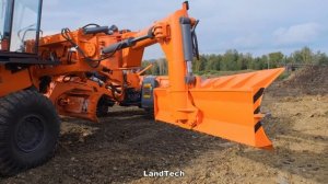 СДМ-25 - Самый тяжелый Российский автогрейдер 6х6 с двигателем, мостами и КПП от трактора Кировец!