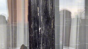 Черный турмалин. Шерл. 7.86 кг, Мозамбик