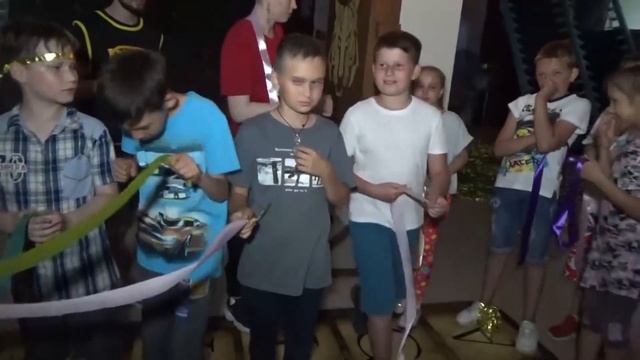 Очень трогательный выпускной смотреть онлайн