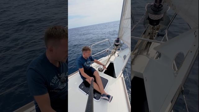 Отсек якорный цепи и почему мы всегда его проверяем  #яхтинг  #видеоурокияхтинг  #обучениеяхтингу