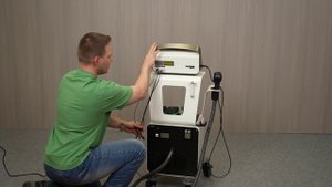 Лазер высокой интенсивности с криотермальным модулем QMD Helios cryo-thermal. Обзор аппарата.