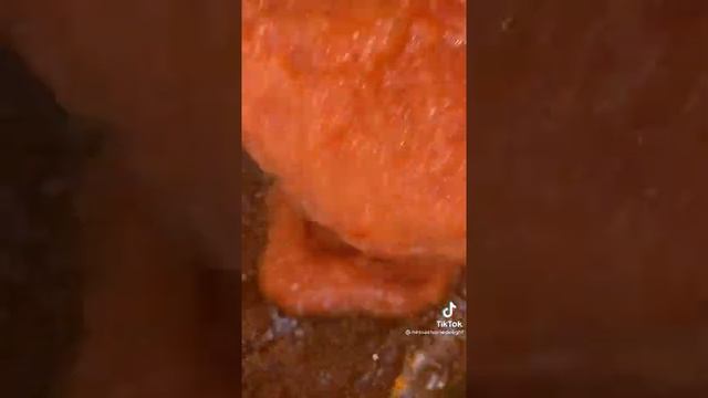 How to make Jolloff rice Ghana style. Please subscribe for more recipes 👍😋