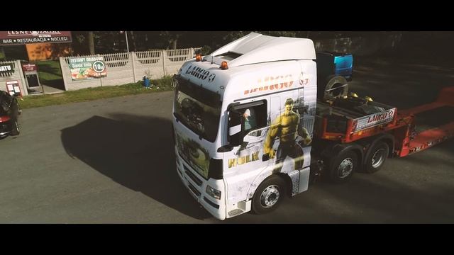 Oklejanie ciężarówki смотреть онлайн