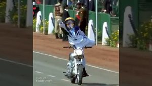 Трюки на мотоцикле