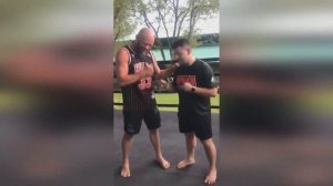 МИХАИЛ ГАЛУСТЯН ГОТОВИТСЯ К БОЮ ПРОТИВ ХАБИБА НУРМАГОМЕДОВА !