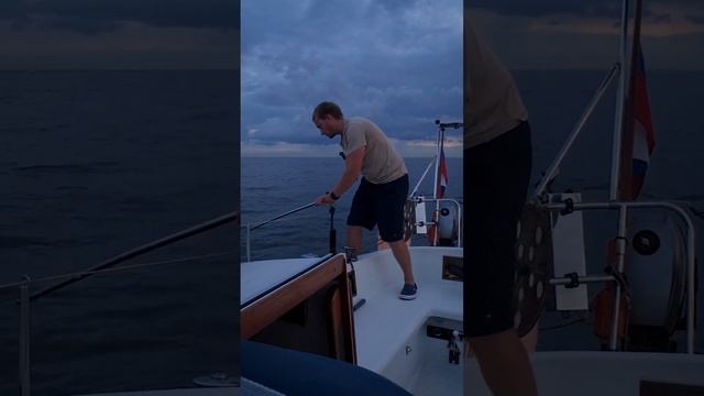 Швартовый крюк вместо муринга #обучениеяхтингу #видеоурокияхтинг