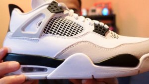 Air Jordan 4 Retro "Military Black" Sneaker Review/Showoff *On Foot*