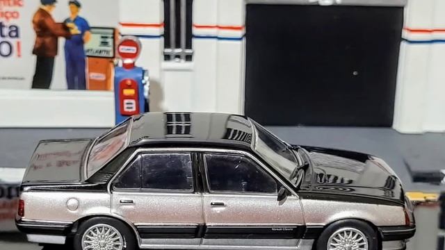 Chevrolet Monza Versões Scala 1:43 смотреть онлайн